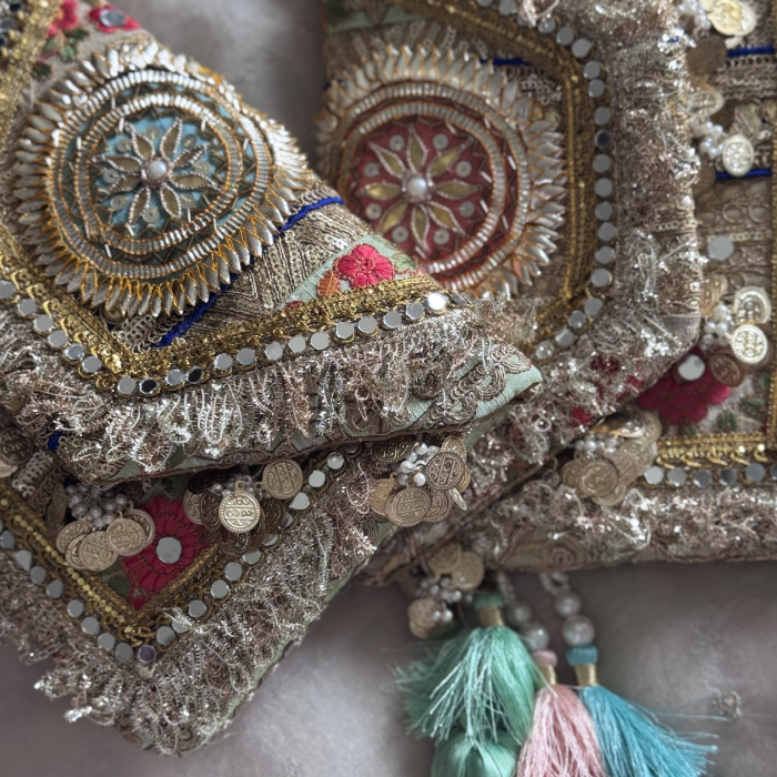 GOTA CLUTCHES - Image 4