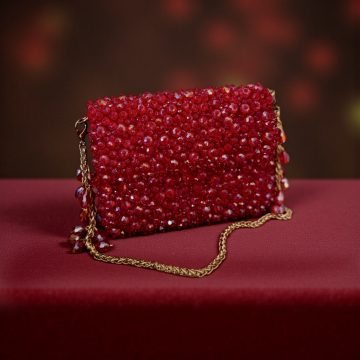 RED BEADED MINI