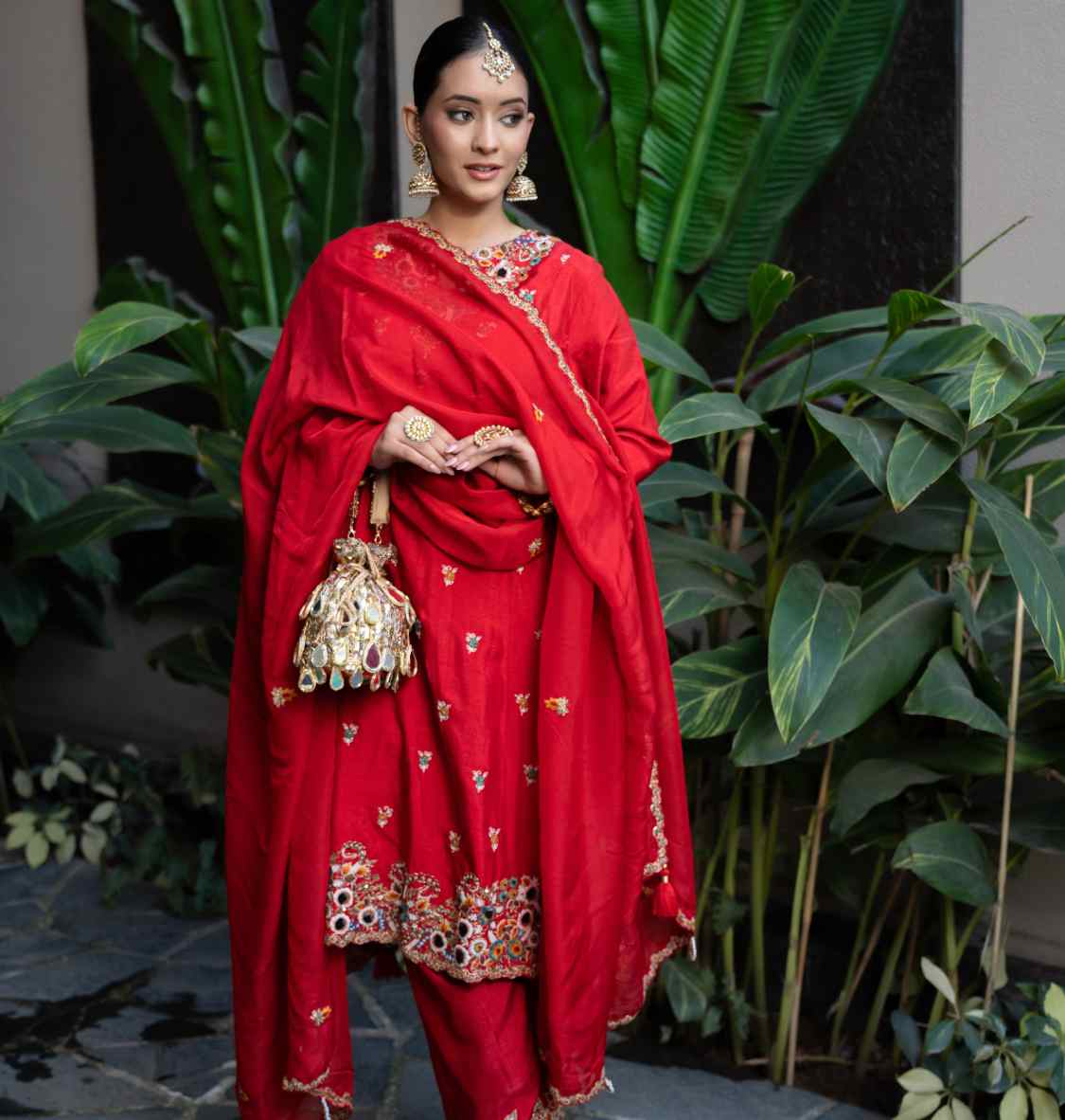 SEQUINNED MIRROR POTLI - Image 2